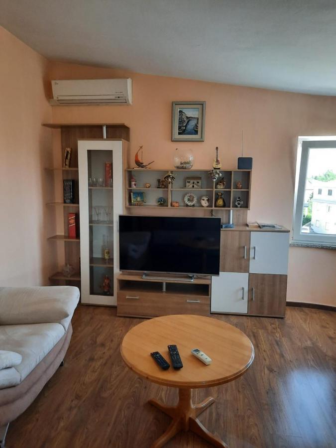 Apartman Julienne Kastela Exterior photo